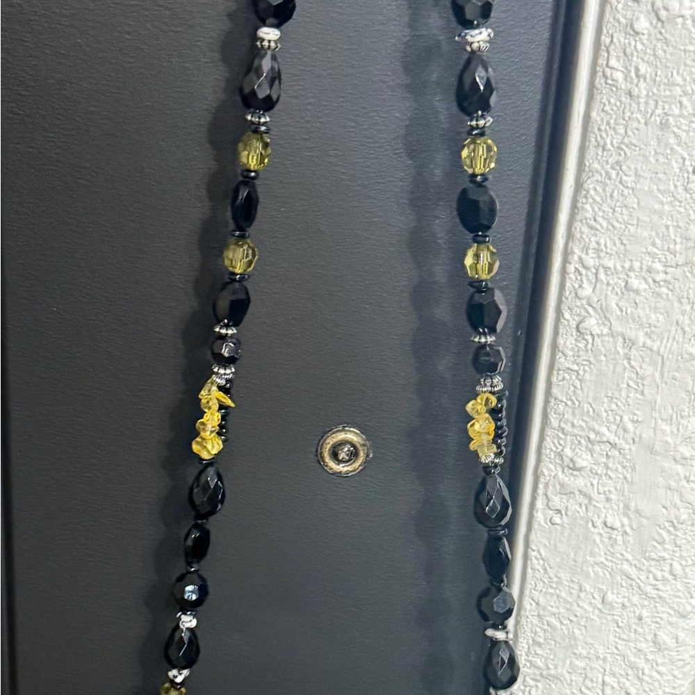 Mary Frances Elegant Black and Yellow Beaded bag.